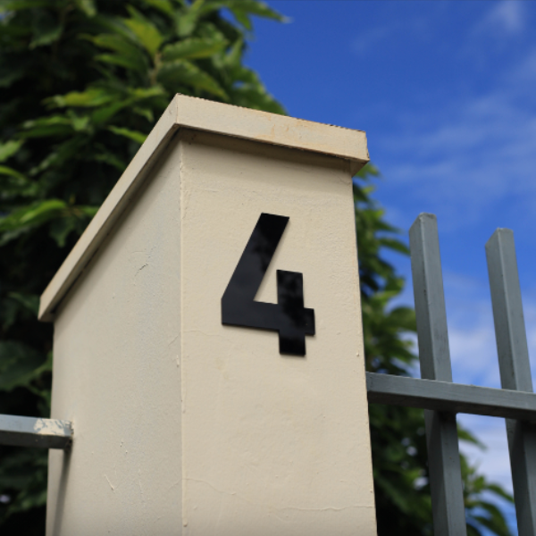 Número Residencial 4 – Preto