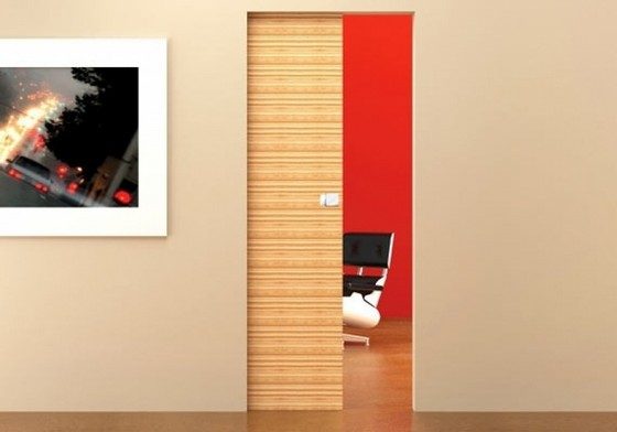 porta de correr de madeira para quarto pequeno