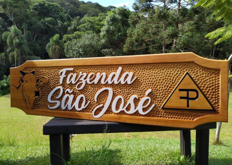 Placas para entrada de fazendas