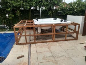 Deck de Madeira com Spa