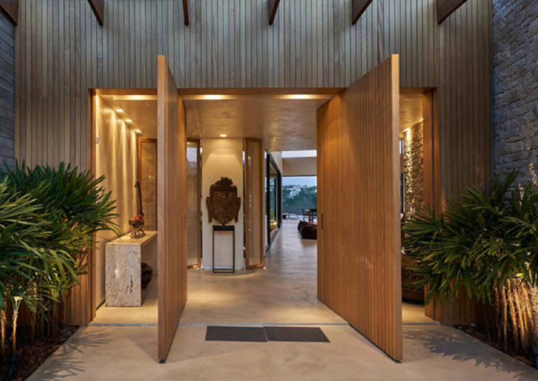 As 10 Portas de Madeira mais queridas pelos arquitetos